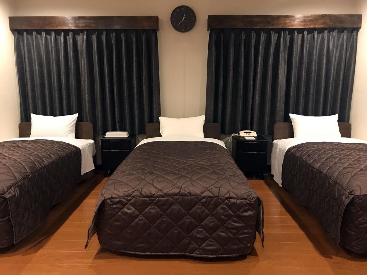 E Hotel Warabi מראה חיצוני תמונה