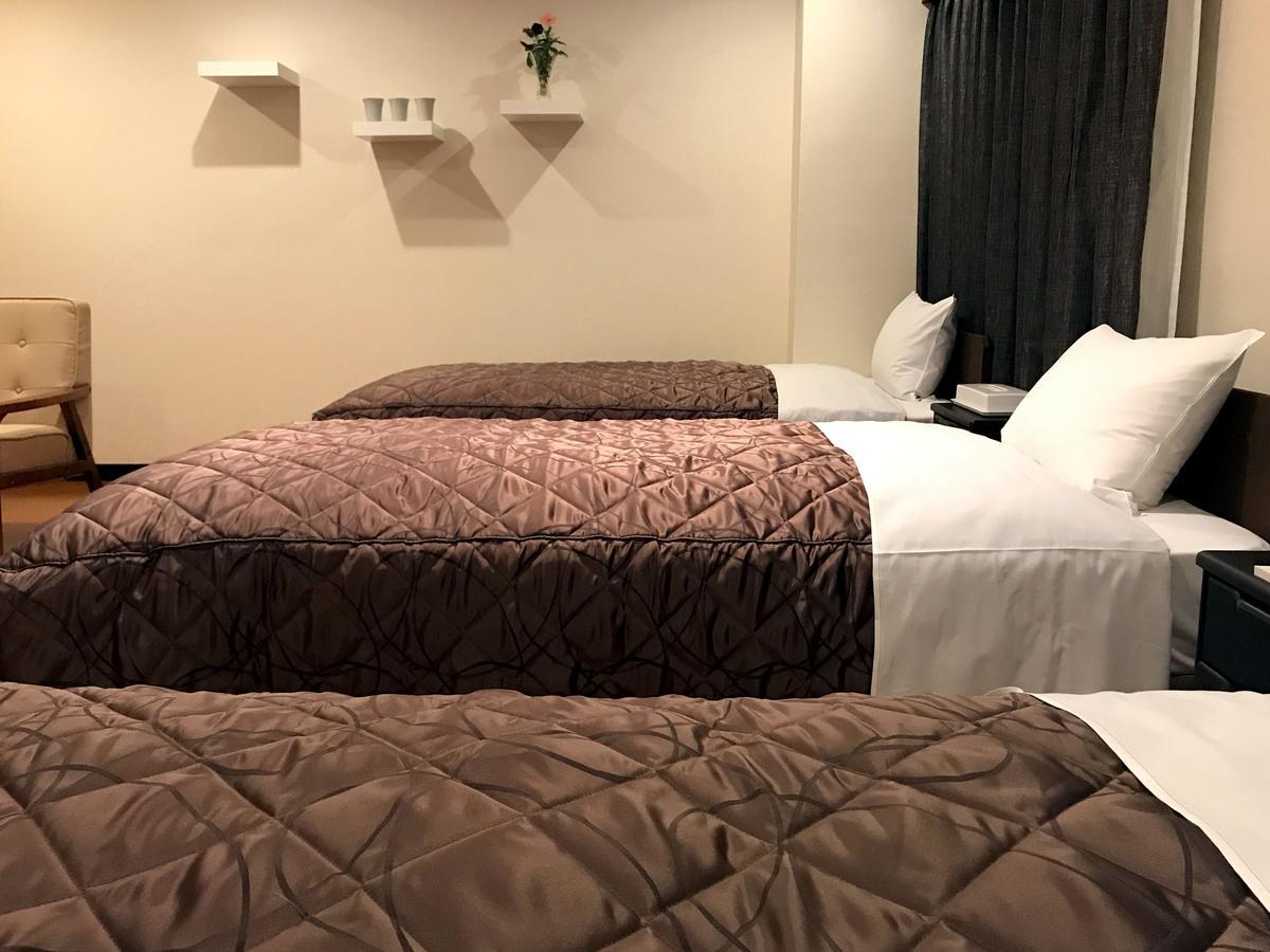 E Hotel Warabi מראה חיצוני תמונה